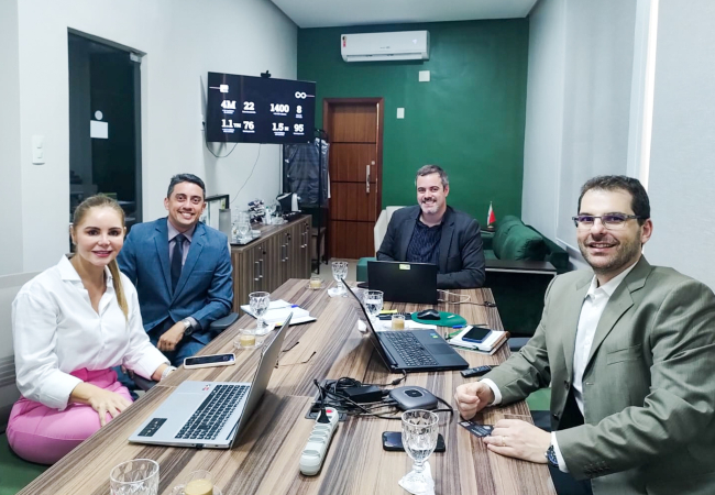 ADPEP recebe equipe de assessores da XP Investimentos visando futuras parcerias