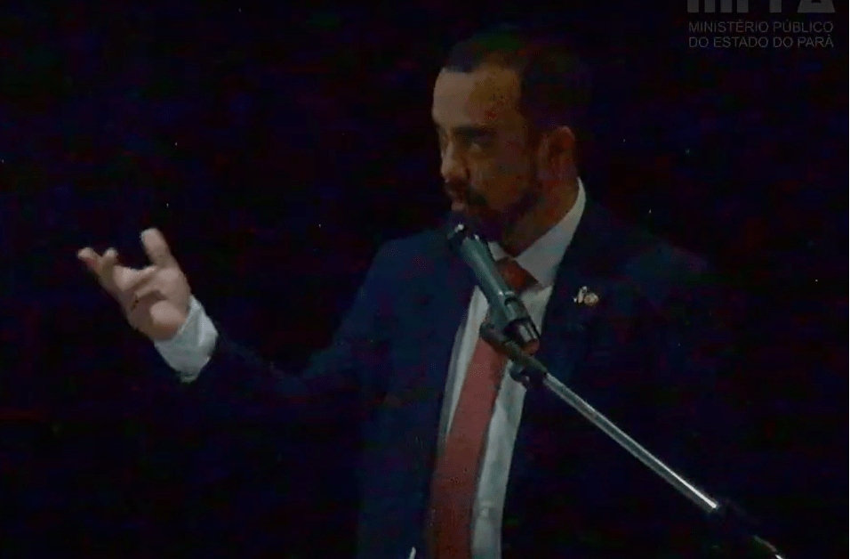 Defensor Público Alexandre Bastos representa a ADPEP e a ANADEP em audiência Pública sobre inclusão nas escolas particulares
